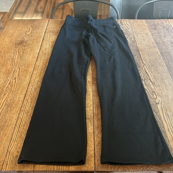 Balance Collection Flared Yoga Pants - Picture 4 of 5